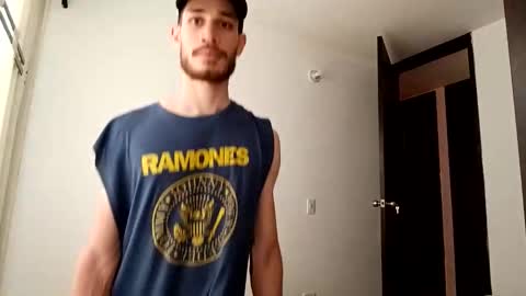 Snapshot of jacobmurphy2103 chatting on October 2, 2025, 3:19 pm JACOB ROBIN online show from October 2, 2025, 3:19 pm