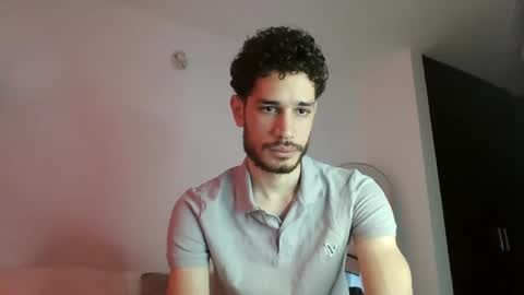 Snapshot of jacobmurphy2103 chatting on October 8, 2025, 2:36 pm JACOB ROBIN online show from October 8, 2025, 2:36 pm