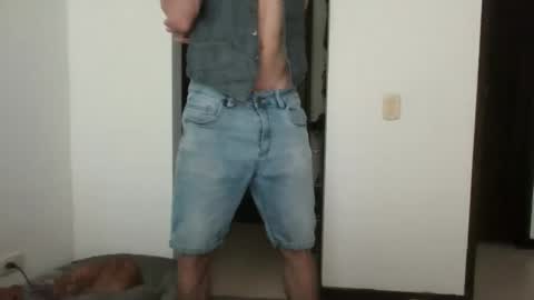 Snapshot of jacobmurphy2103 chatting on October 14, 2025, 3:13 pm JACOB ROBIN online show from October 14, 2025, 3:13 pm