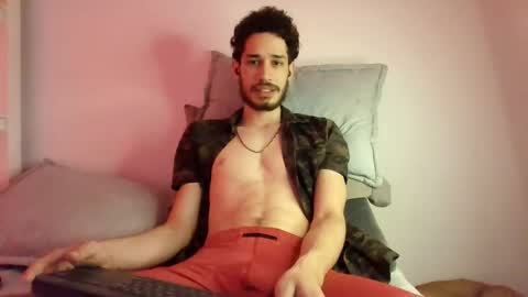 Snapshot of jacobmurphy2103 chatting on October 30, 2025, 3:02 pm JACOB ROBIN online show from October 30, 2025, 3:02 pm