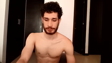 Snapshot of jacobmurphy2103 chatting on November 11, 2025, 3:34 pm JACOB ROBIN online show from November 11, 2025, 3:34 pm