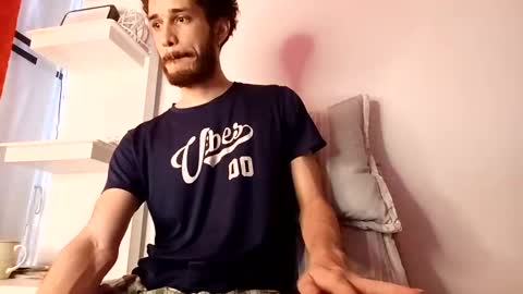 Snapshot of jacobmurphy2103 chatting on November 18, 2025, 7:51 pm JACOB ROBIN online show from November 18, 2025, 7:51 pm