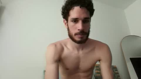 Snapshot of jacobmurphy2103 chatting on November 19, 2025, 4:29 pm JACOB ROBIN online show from November 19, 2025, 4:29 pm