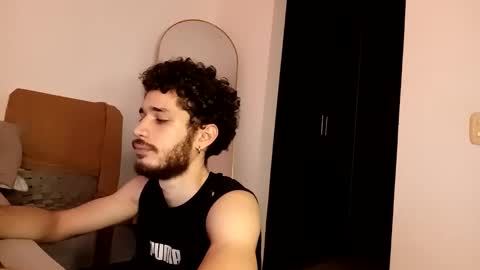 Snapshot of jacobmurphy2103 chatting on November 25, 2025, 3:23 pm JACOB ROBIN online show from November 25, 2025, 3:23 pm