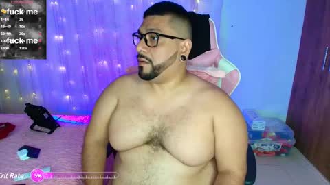 daddy sir master bear online show from February 23, 2025, 1:13 am