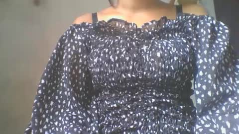 jacqueline_fernandez online show from September 13, 2025, 5:29 am