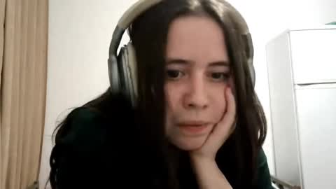 jacquelynsundin online show from September 12, 2025, 8:53 pm