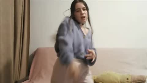 jacquelynsundin online show from September 26, 2025, 8:35 pm