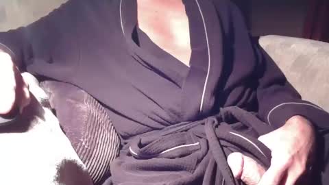 jason online show from November 21, 2025, 10:58 am