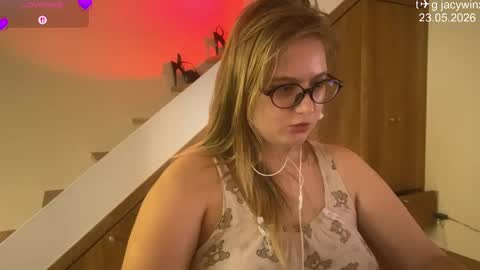 jacywinslat online show from May 23, 2026, 9:57 am