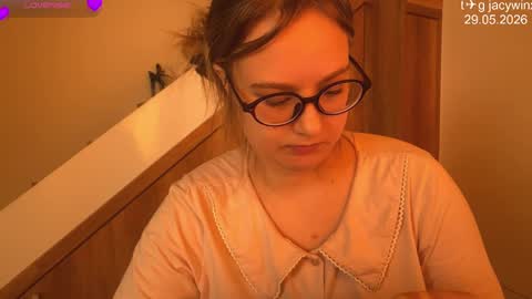jacywinslat online show from May 29, 2026, 10:02 am