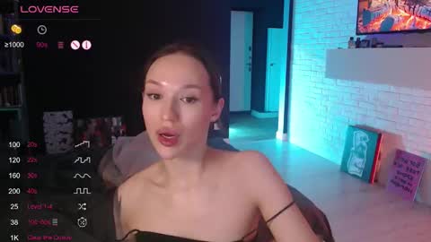 Snapshot of jade__swift chatting on December 21, 2025, 9:22 pm Jade online show from December 21, 2025, 9:22 pm