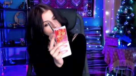 Snapshot of jade_castle chatting on January 16, 2026, 4:44 pm jade_castle online show from January 16, 2026, 4:44 pm