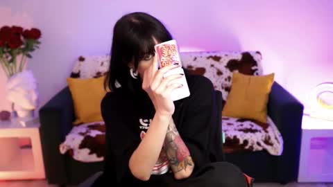 jade_castle online show from March 20, 2026, 6:02 pm