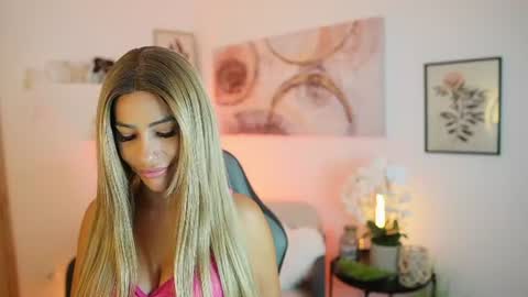 Snapshot of jade_davin chatting on July 18, 2026, 8:18 am Jade Davin online show from July 18, 2026, 8:18 am
