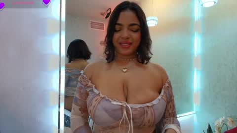 Snapshot of jade_nair chatting on May 16, 2026, 7:34 pm Jade online show from May 16, 2026, 7:34 pm