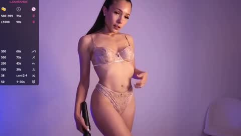 Snapshot of jade_paris chatting on September 20, 2025, 10:27 am Jade Paris online show from September 20, 2025, 10:27 am