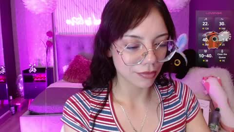 JADE online show from April 6, 2026, 8:43 pm