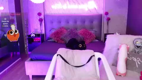 JADE online show from May 23, 2026, 9:19 pm