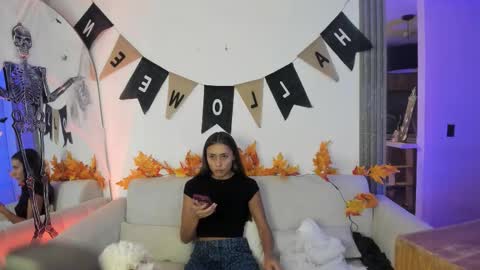 Snapshot of jade_ws chatting on October 9, 2025, 1:58 am Jade online show from October 9, 2025, 1:58 am