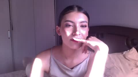 Jade online show from July 22, 2026, 9:28 pm
