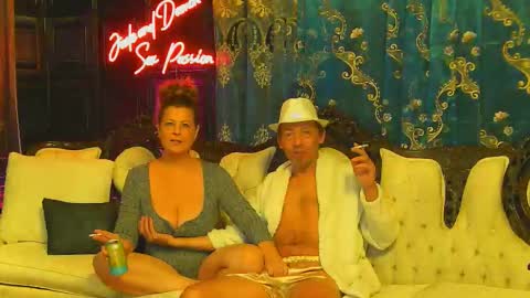 JadeandDamon online show from December 1, 2025, 5:29 pm