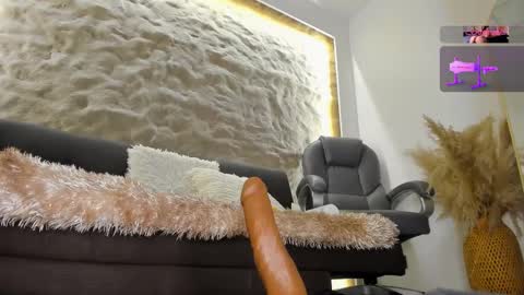 Snapshot of jadee__ chatting on February 19, 2025, 6:33 am jadee__ online show from February 19, 2025, 6:33 am