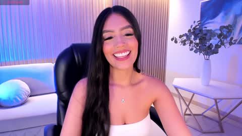 JADE EVANS online show from December 12, 2024, 5:26 pm