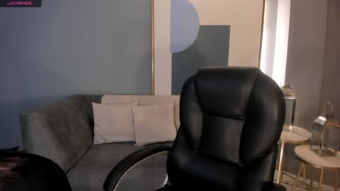 JADE EVANS online show from December 21, 2024, 5:29 pm