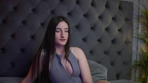  Jade  online show from May 29, 2026, 7:34 pm