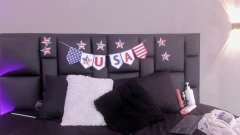 Jade online show from July 3, 2026, 6:58 pm