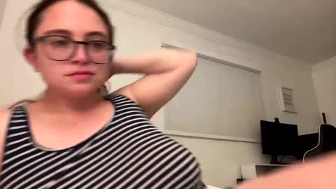 Snapshot of jademonroe0522 chatting on October 10, 2025, 7:40 am jademonroe0522 online show from October 10, 2025, 7:40 am