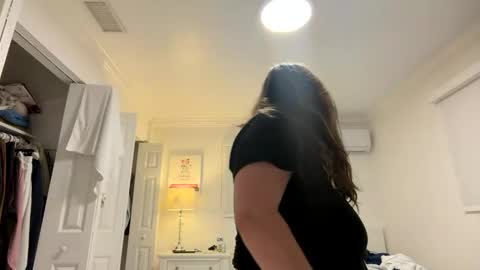 Snapshot of jademonroe0522 chatting on October 21, 2025, 11:00 am jademonroe0522 online show from October 21, 2025, 11:00 am