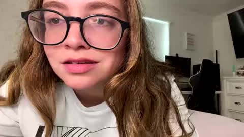 Snapshot of jademonroe0522 chatting on November 26, 2025, 4:41 pm jademonroe0522 online show from November 26, 2025, 4:41 pm