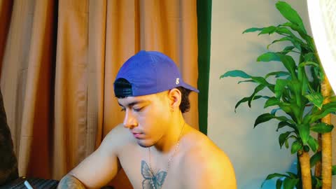 Jaden Feynman online show from February 8, 2025, 4:36 am