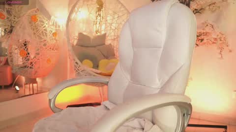 Snapshot of jadesummerr chatting on October 3, 2025, 11:40 am Jade Summer online show from October 3, 2025, 11:40 am