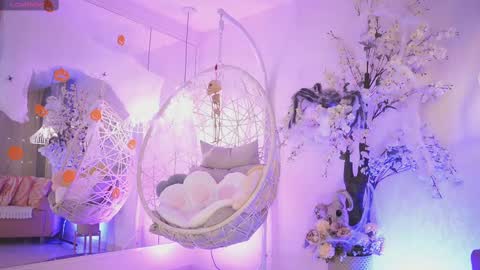 Snapshot of jadesummerr chatting on October 8, 2025, 11:30 am Jade Summer online show from October 8, 2025, 11:30 am