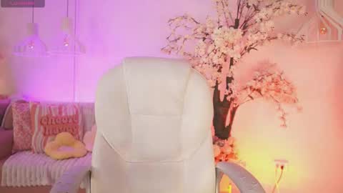 Snapshot of jadesummerr chatting on November 13, 2025, 11:31 am Jade Summer online show from November 13, 2025, 11:31 am