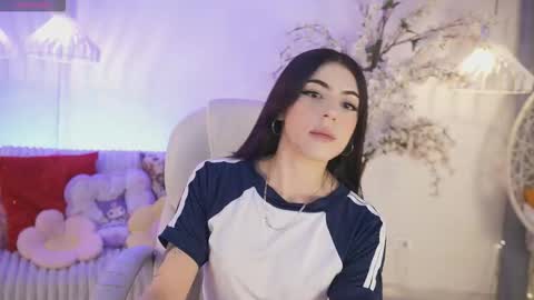 Snapshot of jadesummerr chatting on November 29, 2025, 11:35 am Jade Summer online show from November 29, 2025, 11:35 am