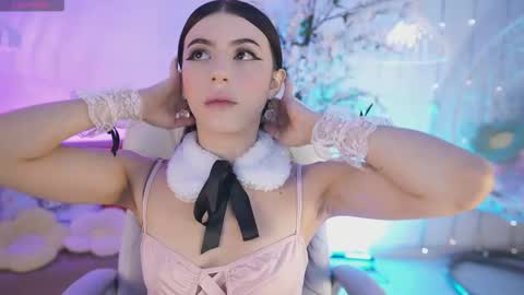 Snapshot of jadesummerr chatting on December 16, 2025, 11:37 am Jade Summer online show from December 16, 2025, 11:37 am