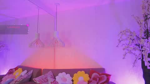 Jade Summer online show from February 27, 2026, 11:32 am