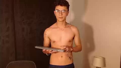 jaico_santos online show from September 8, 2025, 10:31 pm