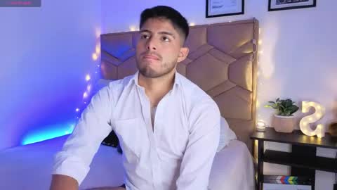 Snapshot of jaiden_thoner chatting on June 8, 2026, 10:32 pm Jaiden online show from June 8, 2026, 10:32 pm