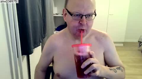 Jake2309 online show from April 5, 2026, 7:11 pm