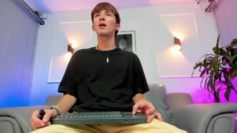 JAKE online show from April 12, 2026, 4:50 am