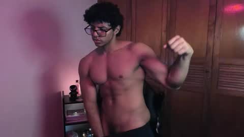 jake_hill1 online show from September 11, 2025, 3:28 am