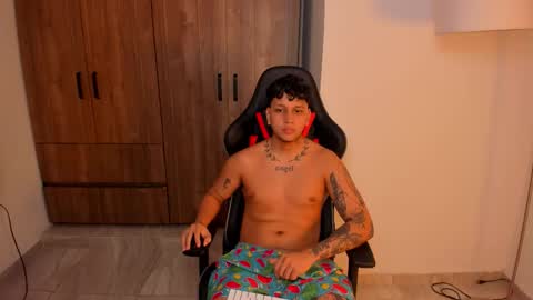 Snapshot of jake_pons chatting on September 20, 2025, 3:07 am Jake Pons online show from September 20, 2025, 3:07 am