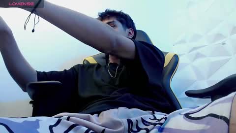 jake_tripp online show from January 9, 2025, 6:06 am