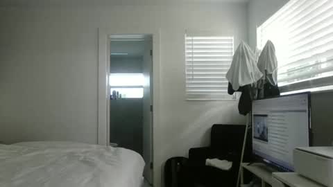 Snapshot of jakerhodesxxx chatting on May 15, 2026, 5:42 pm Jake Rhodes online show from May 15, 2026, 5:42 pm