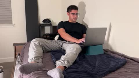 Jake Porter online show from October 25, 2025, 8:22 am